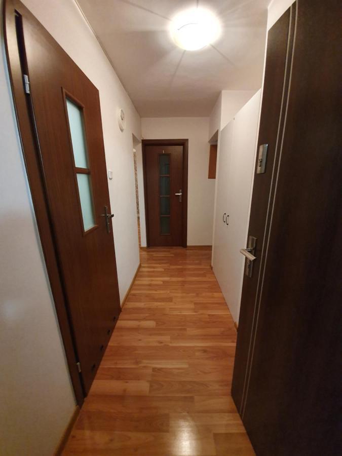 4 Rooms Solidarnosci Варшава Экстерьер фото